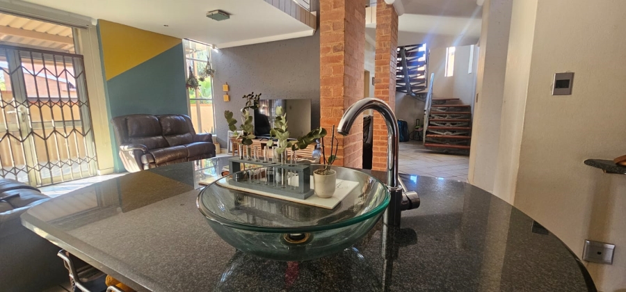 4 Bedroom Property for Sale in Cashan North West